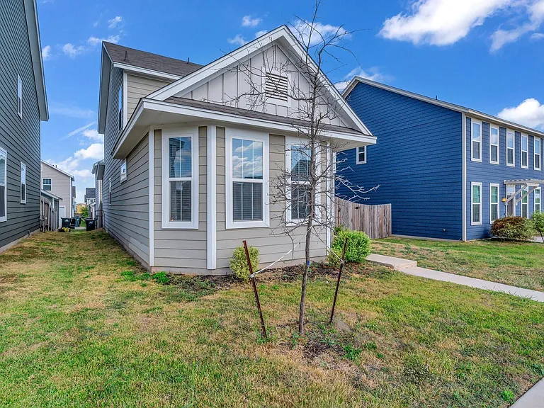 361 Ferrule Dr — Photo 2