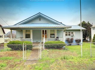 567 James River Rd, Cabin Creek, WV 25035