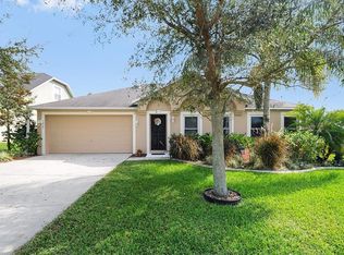 1820 Piedmont Ct, Mascotte, FL 34753