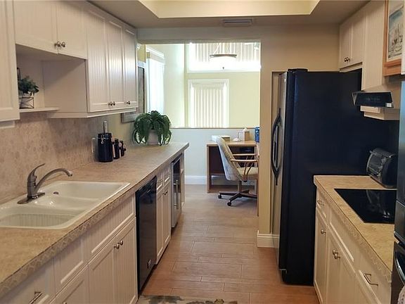 5th image of 2051 NE Ocean Blvd APT C24