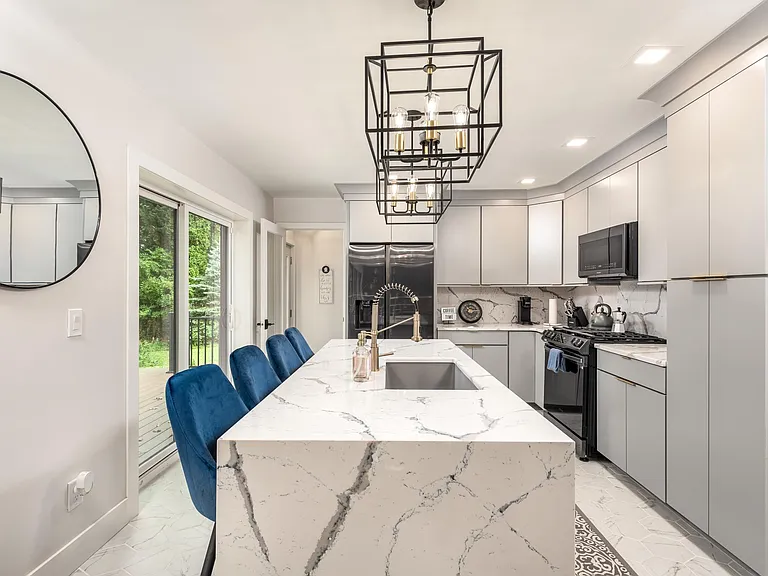 1014 Glen Ave — Photo 4