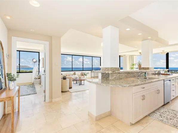 4340 Pahoa Ave APT 21B, Honolulu, HI 96816