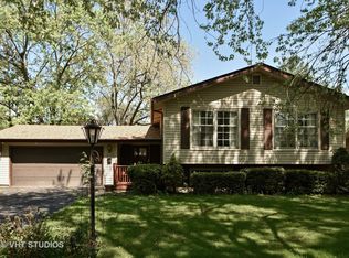 18758 Castle Rd, Homewood, IL 60430