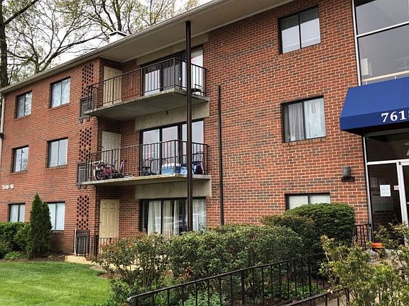 2nd image of 7618 Savannah St