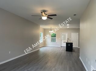 709 E Robinson Ave, Crestview, FL 32539