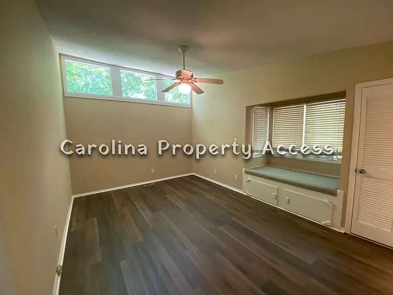 102 Polks Pl — Photo 24