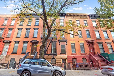 333 South 5th Street in Williamsburg