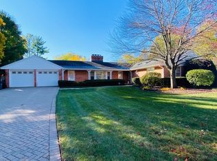 875 Lane Lorraine, Lake Forest, IL