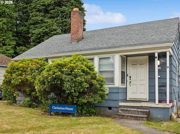 2323 SE 70th Ave, Portland, OR 97215