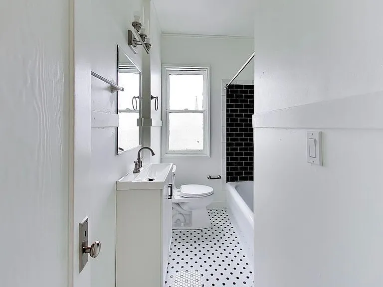 3719 Emerson St #9 — Photo 18
