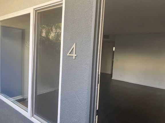 4th image of 1434 10th St #2X1-4350.0