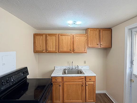 5th image of 516 Columbus Ave #D516