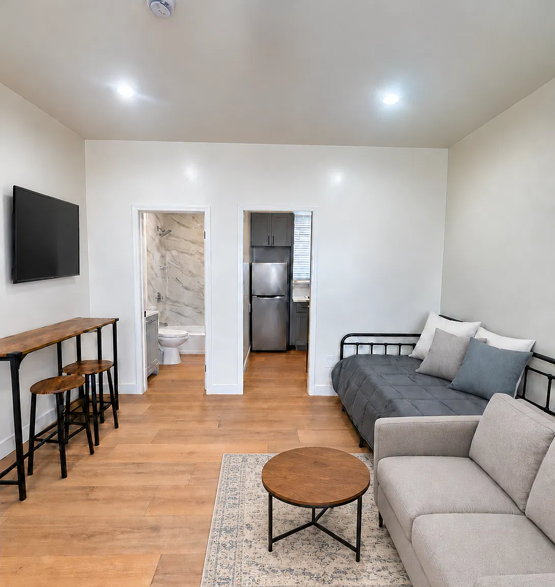 Studio, 500 sqft, $1,395 — Photo 1