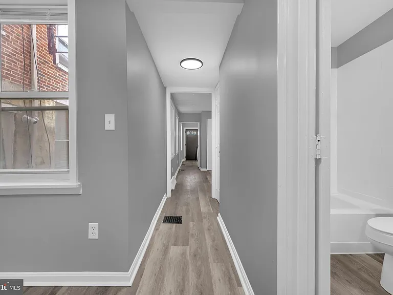 1725 Hollins St #1 — Photo 21