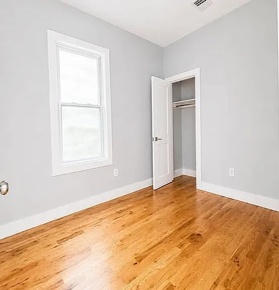 19 Jewett Ave #1E — Photo 5