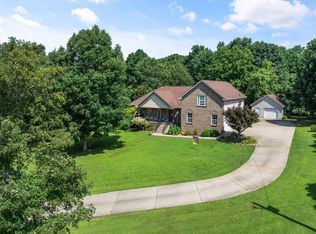 116 Sherrolyn Ct, Burns, TN 37029