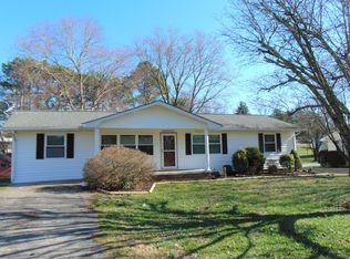 3009 Meadowview Dr, Kingston, TN 37763