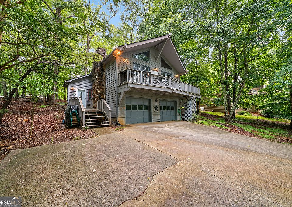 1st image of 166 Lake View Trce