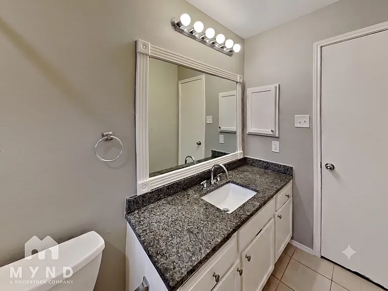 208 S Malone Rd — Photo 17