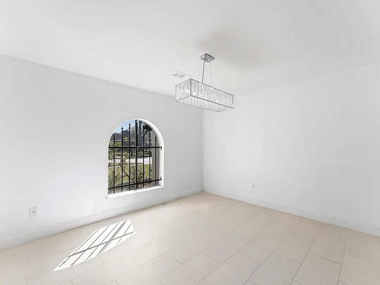 4519 Cloudmount Dr — Photo 9