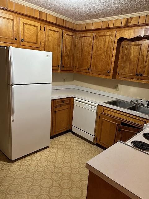2nd image of 107 N Salem Ave APT 3