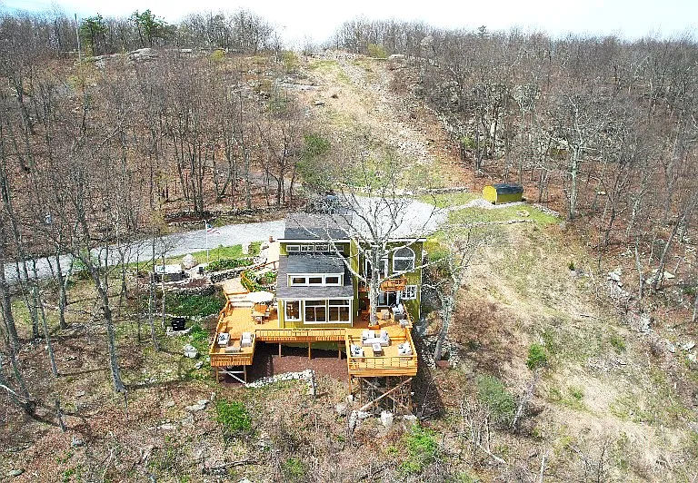 Upper Mountain Rd — Photo 2