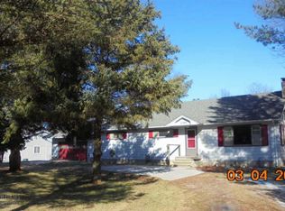 2380 Hueling Rd, Port Huron, MI 48060