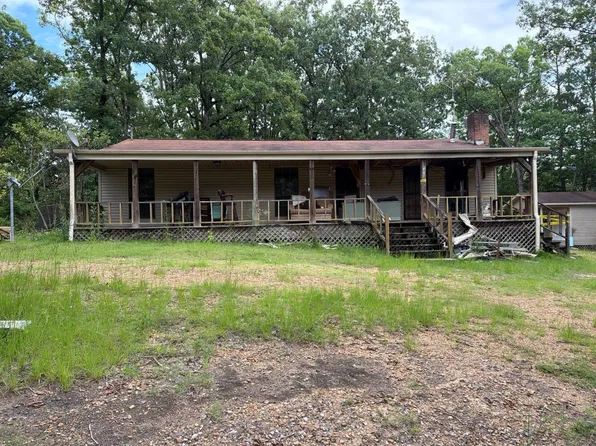 15 Helen Rd, Gore Springs, MS 38929