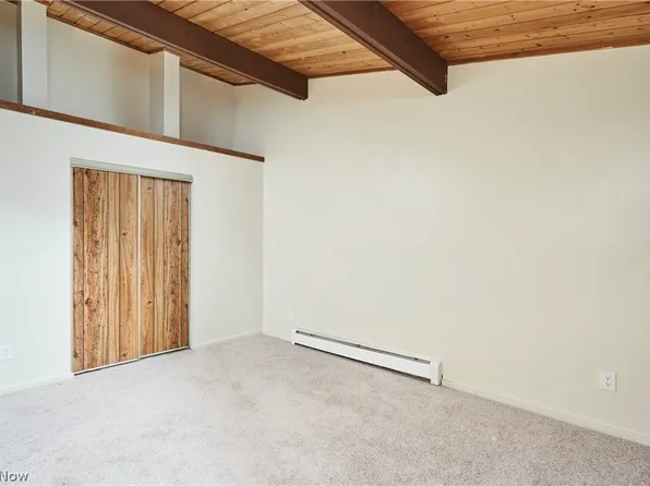 1722 Treetop Trl APT D, Akron, OH 44313