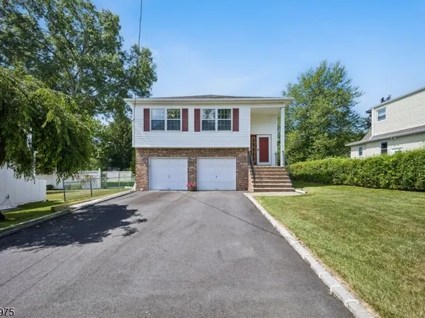 11 Pine Blvd, Hanover Twp., NJ 07927