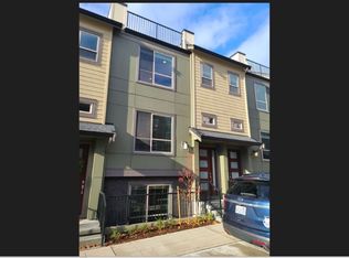 1223 7th Ave NE, Issaquah, WA 98029