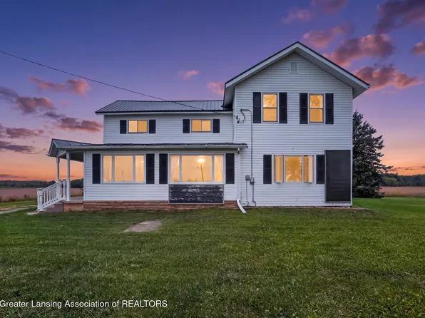7209 E Condensery Rd, Sheridan, MI 48884