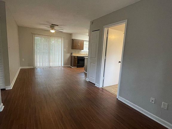 4th image of 5628 Cypress Cir