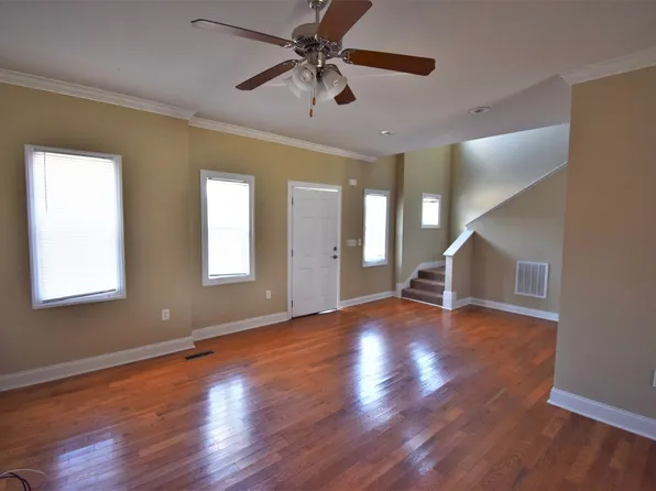 Charlestown Row #102, 4988 Burkhalter Rd #4B-4Ba-2104Sqft, Statesboro, GA 30458