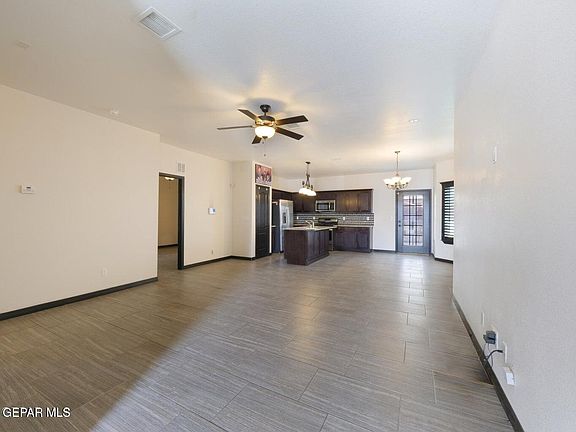 2nd image of 11629 Grotto Bay Ct