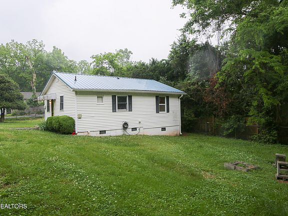 4th image of 5811 Primus Rd