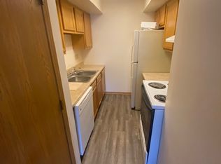 1036 Cherry Dr #11, Dayton, OH 45406