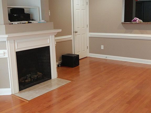 5th image of 1940 B Cambria Dr