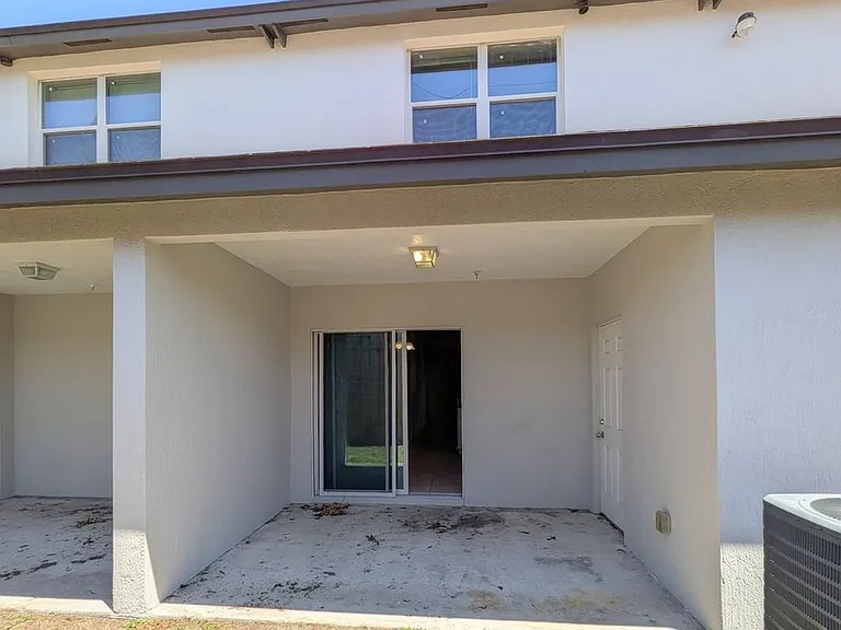 Yellow Pine Townhomes — Photo 23