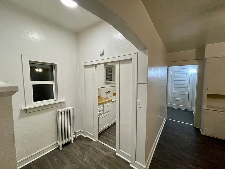 1101 W Maxwell Ave #E — Photo 5