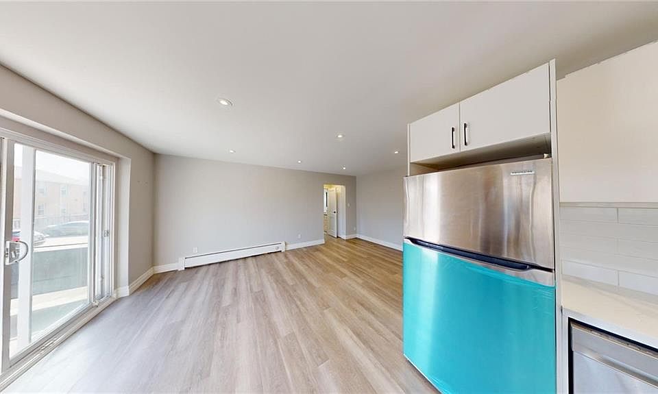 410 Hazel St Waterloo ON Zillow