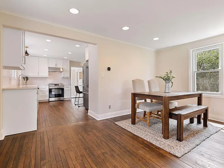 314 12th Ave NE — Photo 13