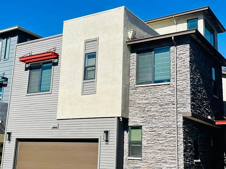5685 Mulholland Ave — Photo 2