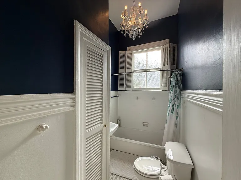 1660 Dufossat St — Photo 11