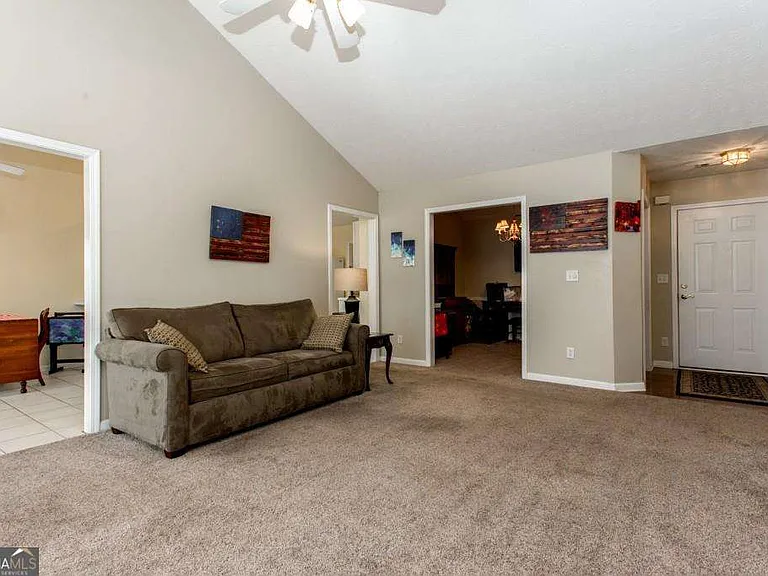 6229 Huckleberry Rid Rd — Photo 3