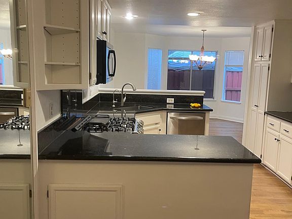 Kitchen Place