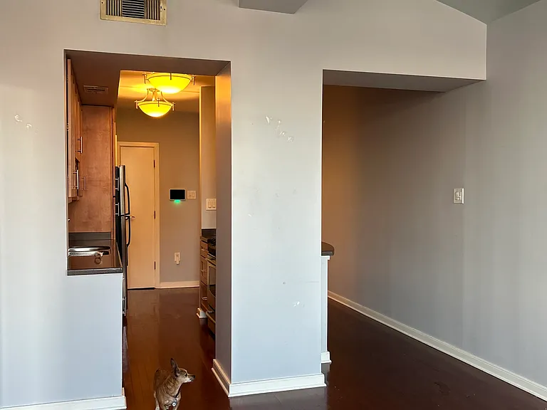 66 Monroe Ave #704 — Photo 1