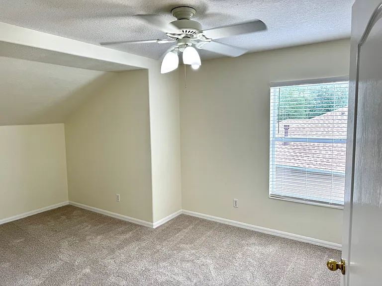 6355 Robin Cv — Photo 9