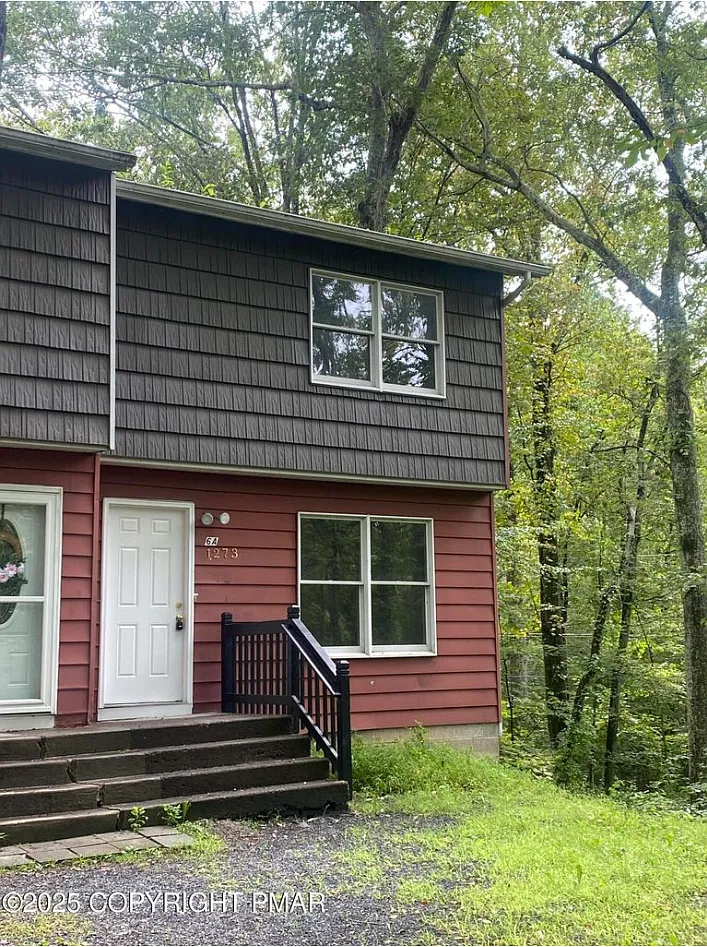 Building Photo - 1273 Chateau Dr