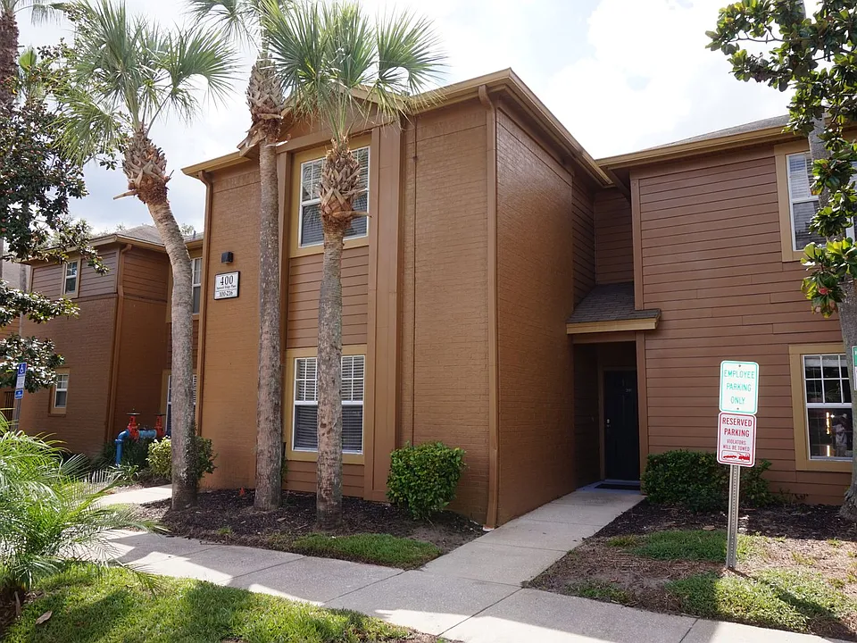 400 Summit Ridge Pl #204